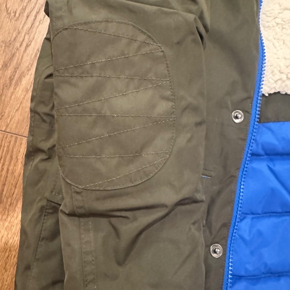 Lands End Boys Expedition Down Winter Parka - Picture 5 of 5
